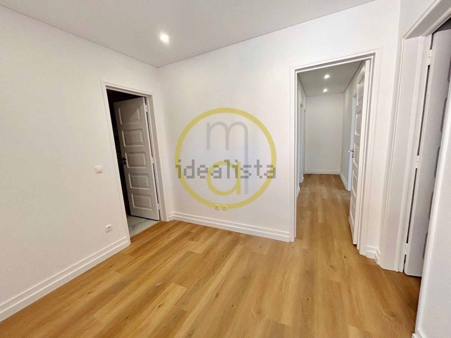 出租公寓 t2在Olivais - 前厅