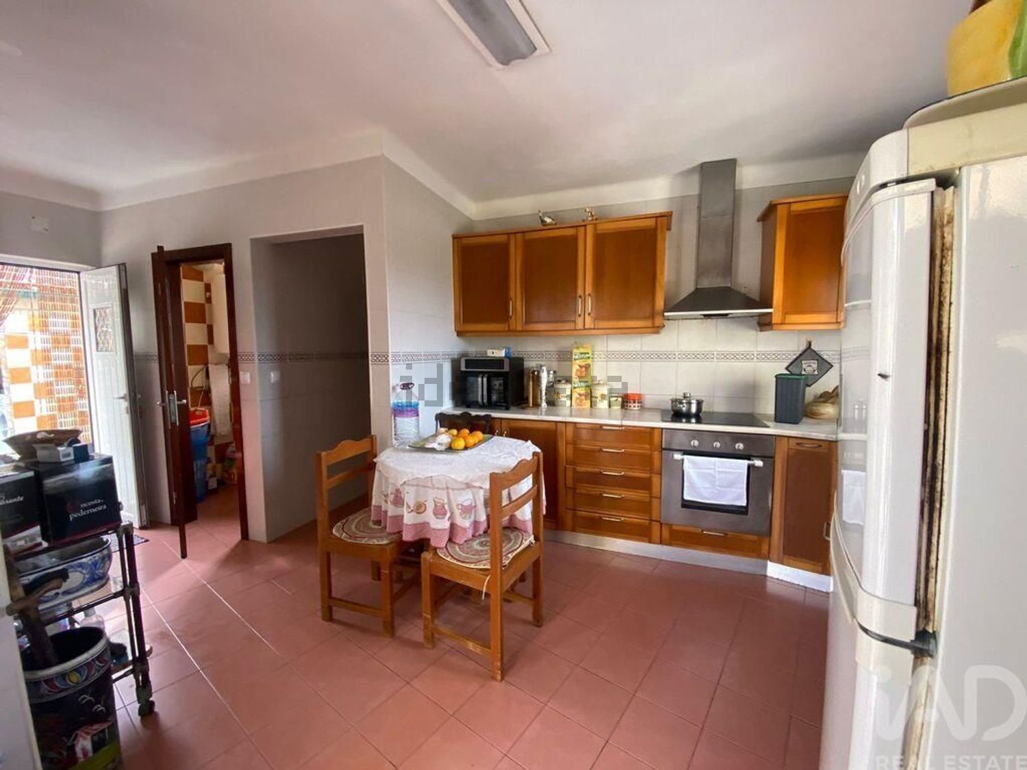 小楼房或独栋别墅出售在Lamas e Cercal - 厨房