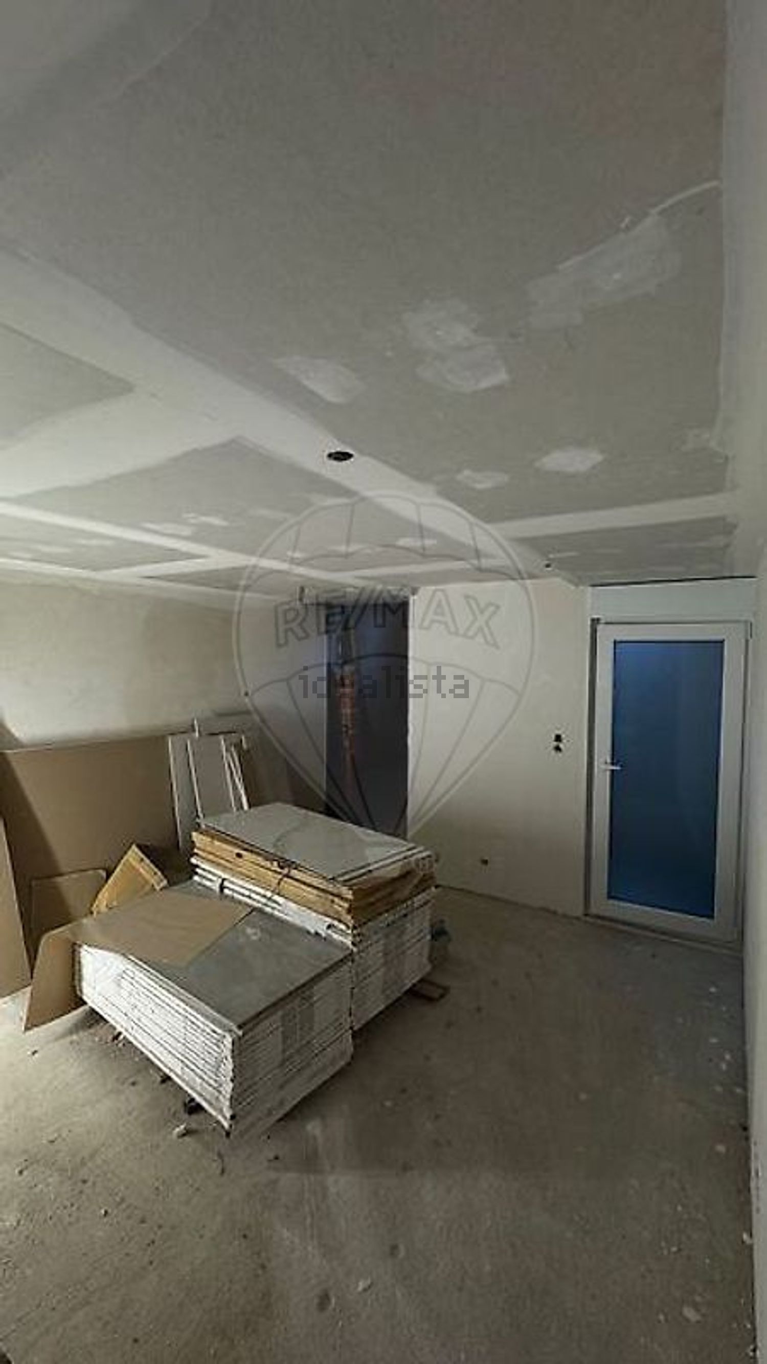 小楼房或独栋别墅出售在Largo Castelo Picado - 客厅