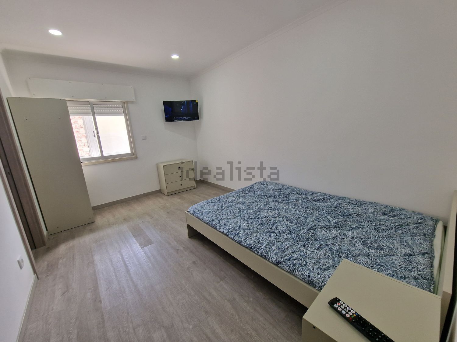 出租房间在Rua dos Combatentes da Grande Guerra, 3 - 卧室