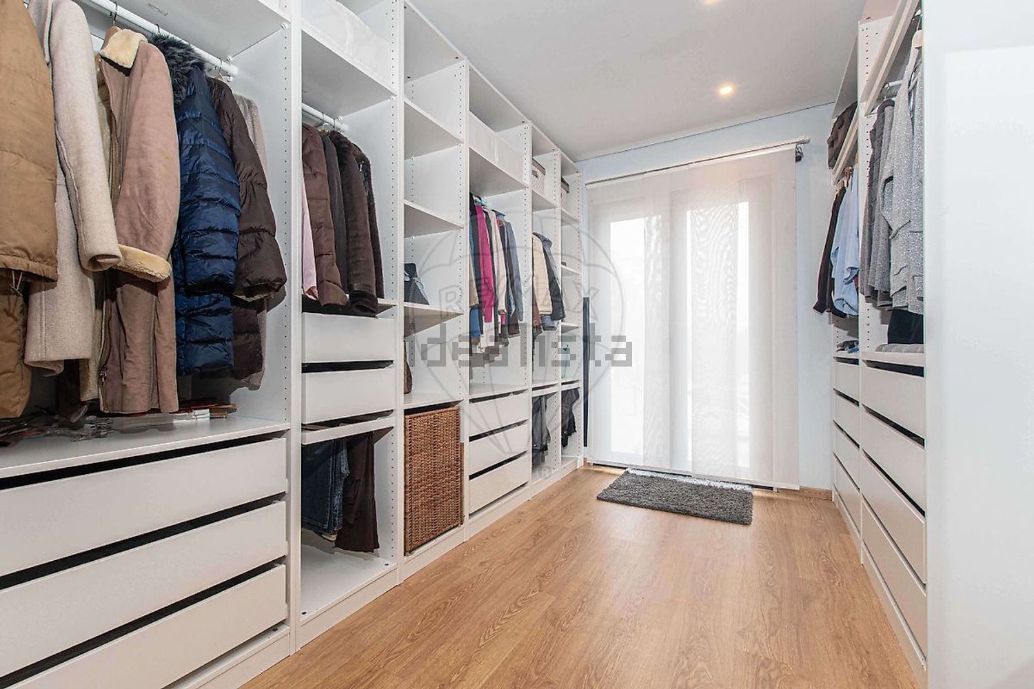 小楼房或独栋别墅出售在Rua Rui Pinto de Azevedo - 试衣间