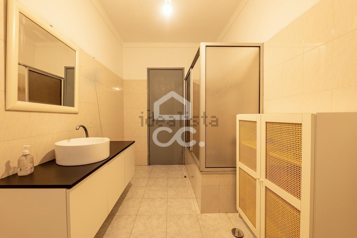 小楼房或独栋别墅出售在Lamas e Cercal - 卫生间