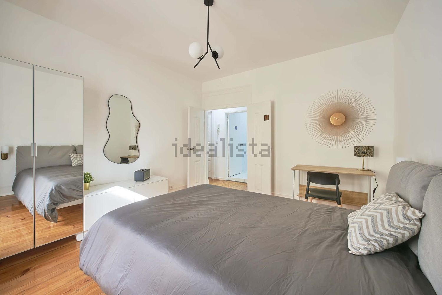 出租房间在Rua Nova da Trindade, 22 - 卧室