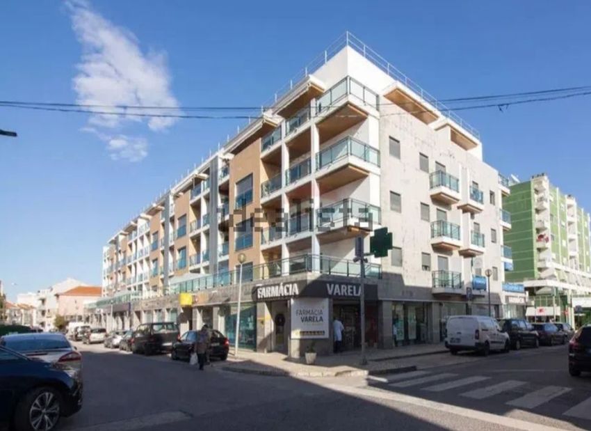 出租复式公寓在Rua Dom Pedro V, 62