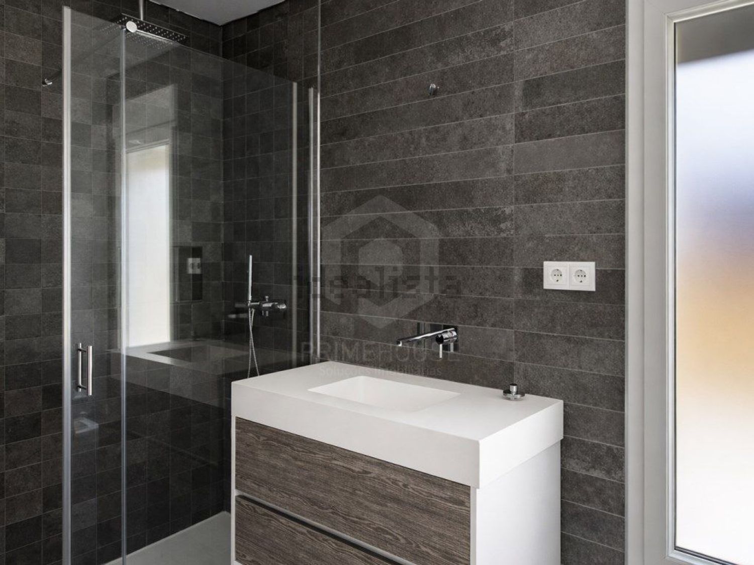 小楼房或独栋别墅出售在Rua das Galeotas, 14 - 卫生间