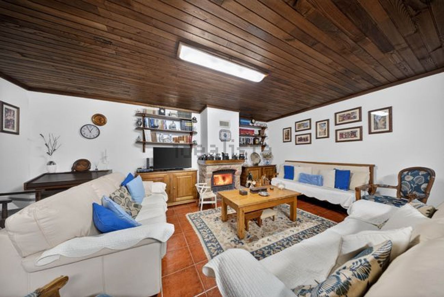 小楼房或独栋别墅出售Sobreiros s/n - 客厅