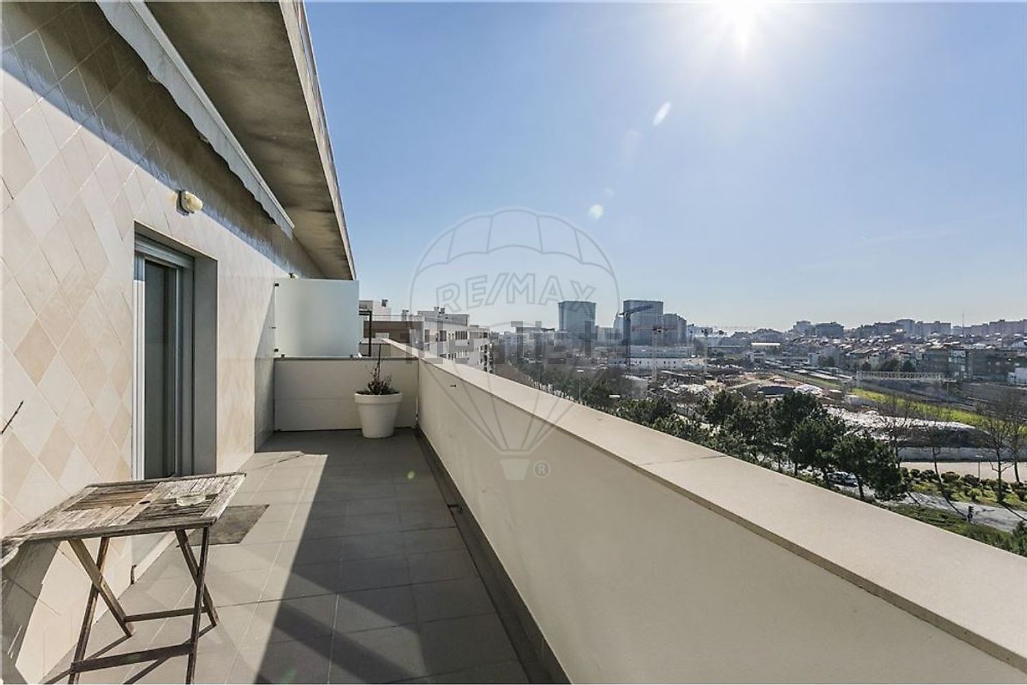 公寓 t2出售在Avenida da Peregrinação, 4 .60.01a - 阳台