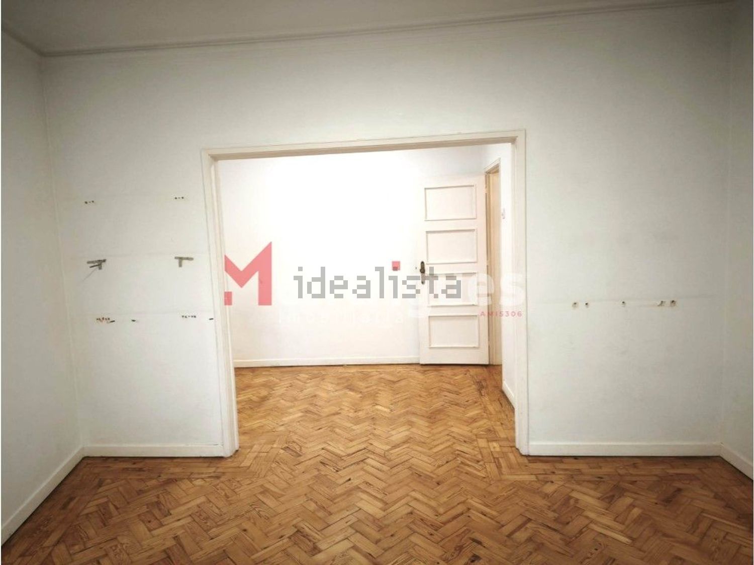 公寓 t4出售在Avenida Alfredo da Silva - 客厅