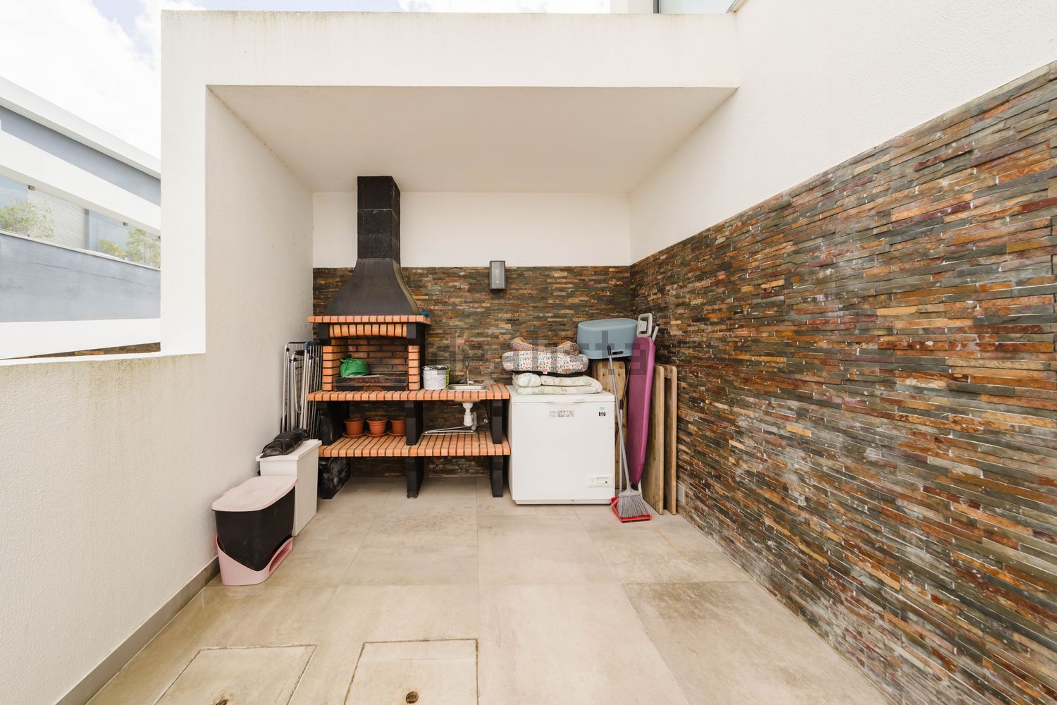 小楼房或独栋别墅出售在Redondos - 照片