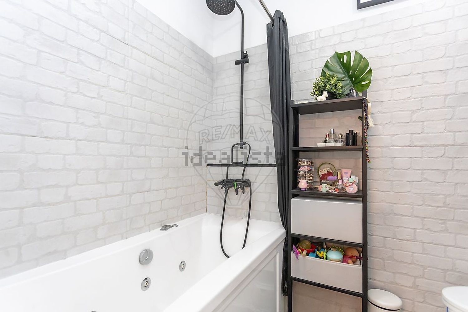 公寓 t3出售在Largo 1º de Maio - 卫生间