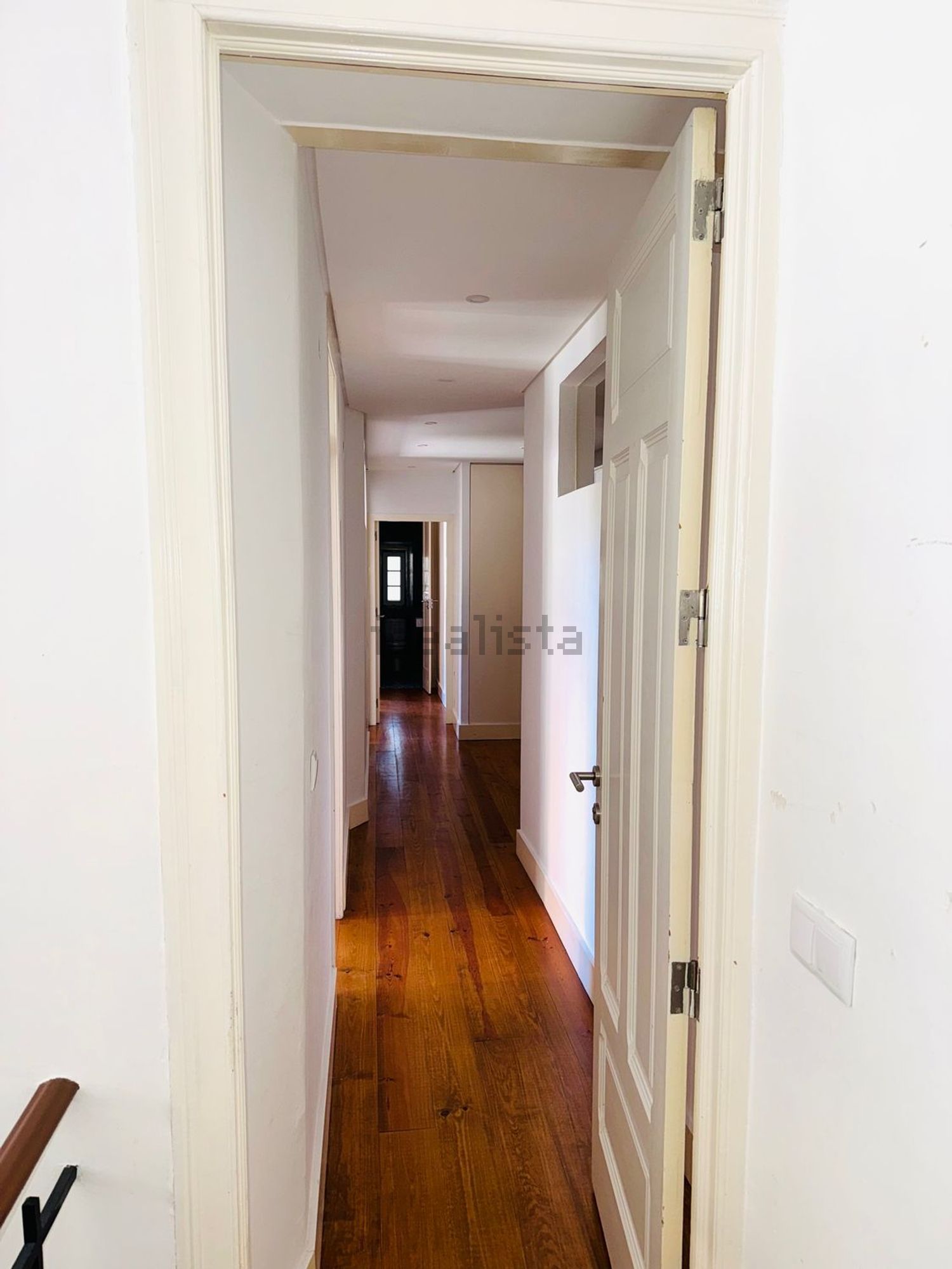 出租公寓 t4在Rua Doutor Alfredo da Costa, 92 - 过道