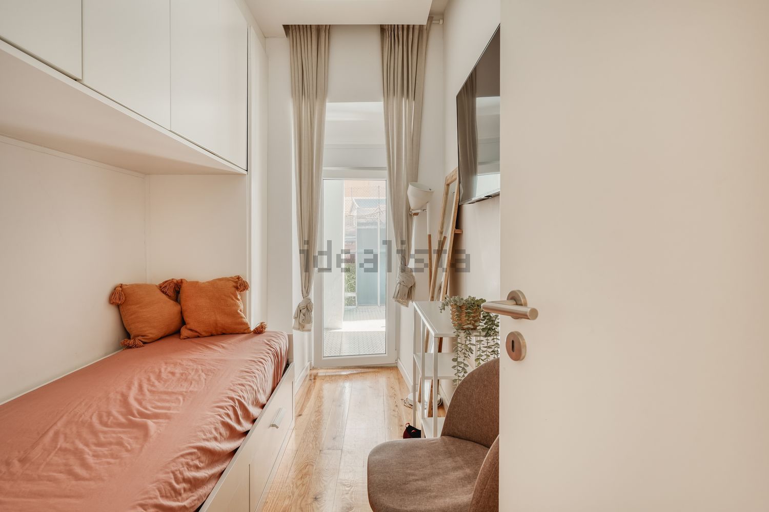 出租公寓 t2在Rua Barão de Sabrosa, 176 - 卧室