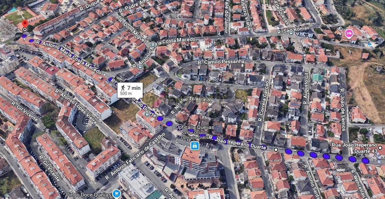 公寓 t3出售在Rua João Iteperano Duarte, 43 - 周边