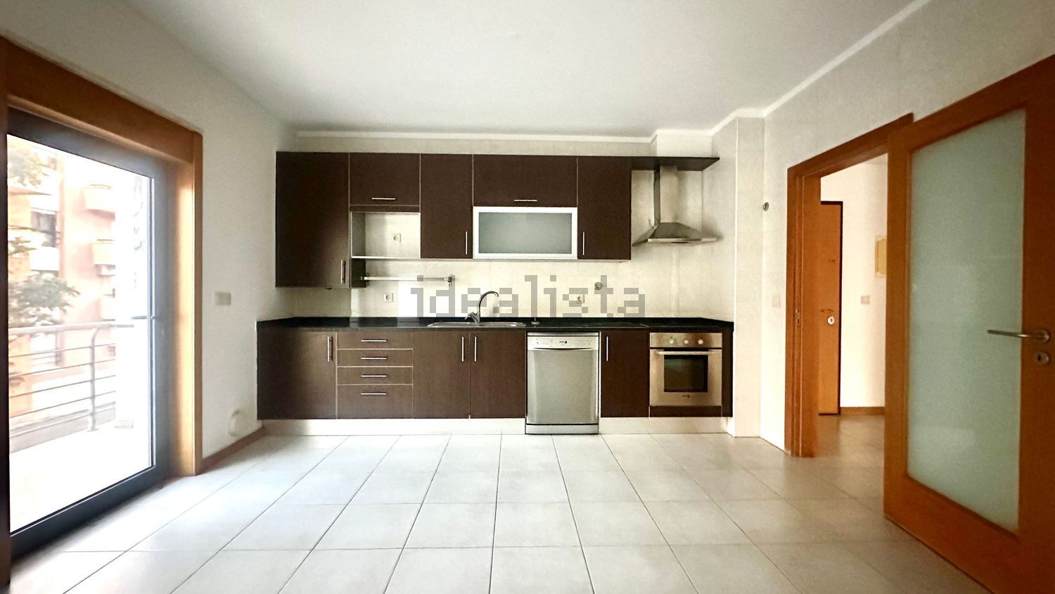 公寓 t4出售在Avenida Natália Correia - 厨房