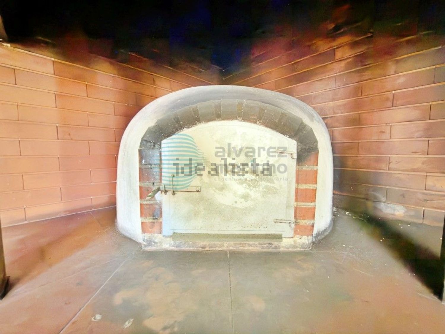 小楼房或独栋别墅出售在Rua 1° de Maio, 3 - 照片