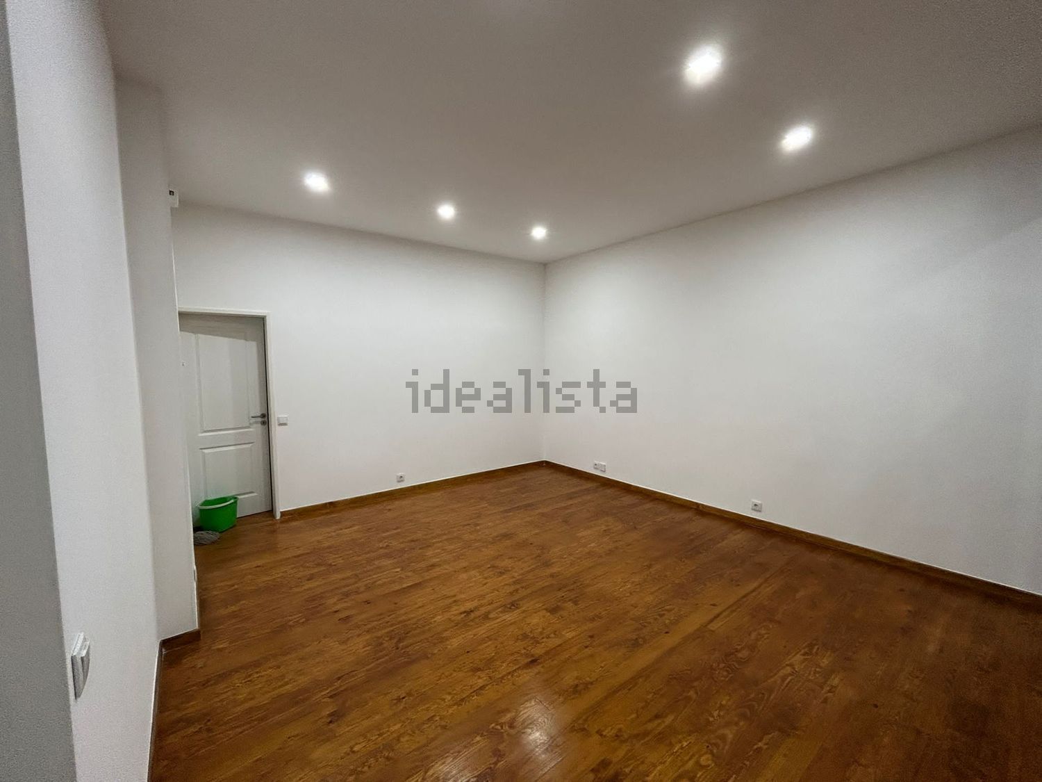 出租公寓 t1在Rua Sabino de Sousa, 73 - 客厅