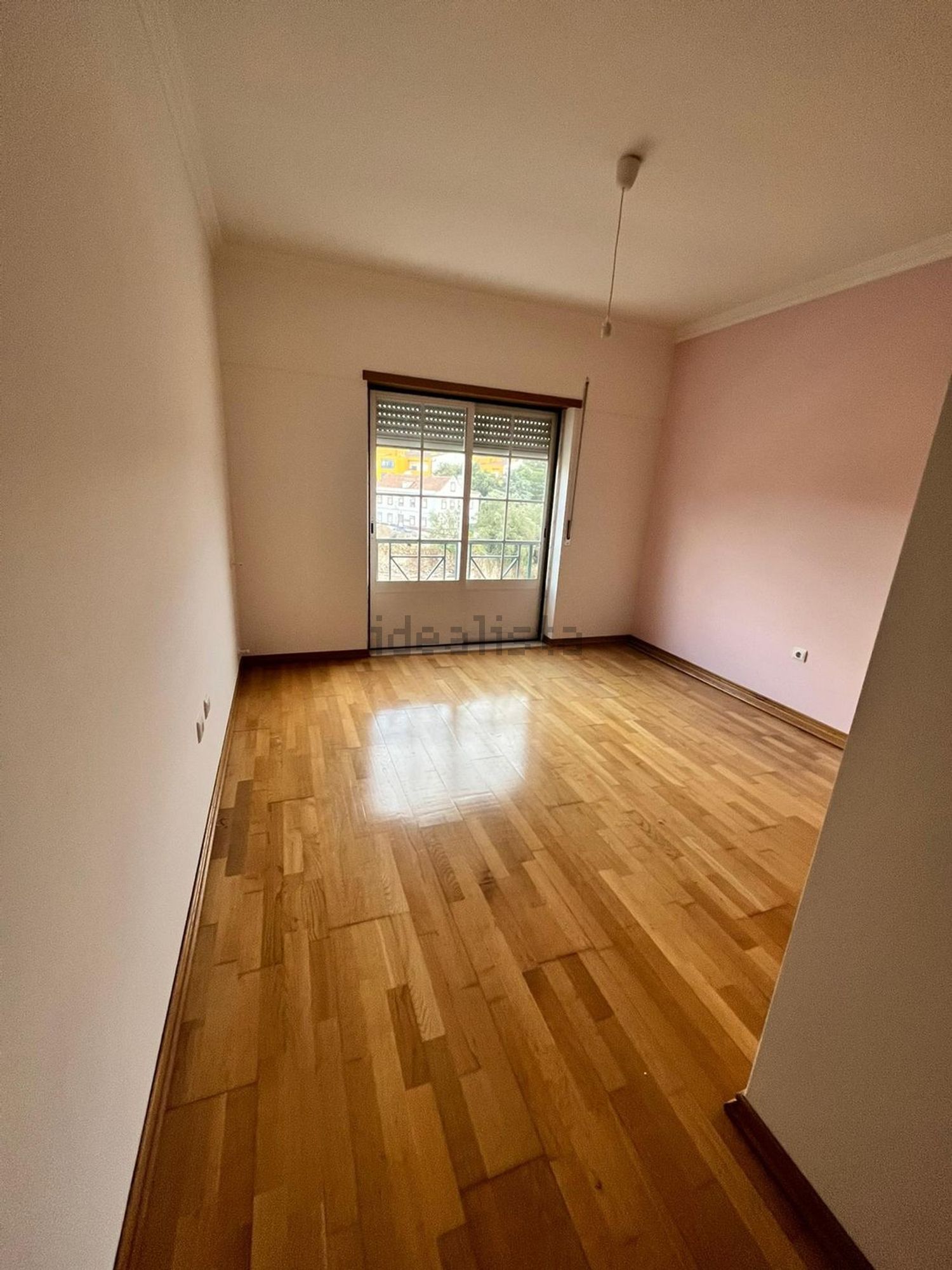 出租公寓 t2在Rua Heróis 9 de Abril, 5 - 居住