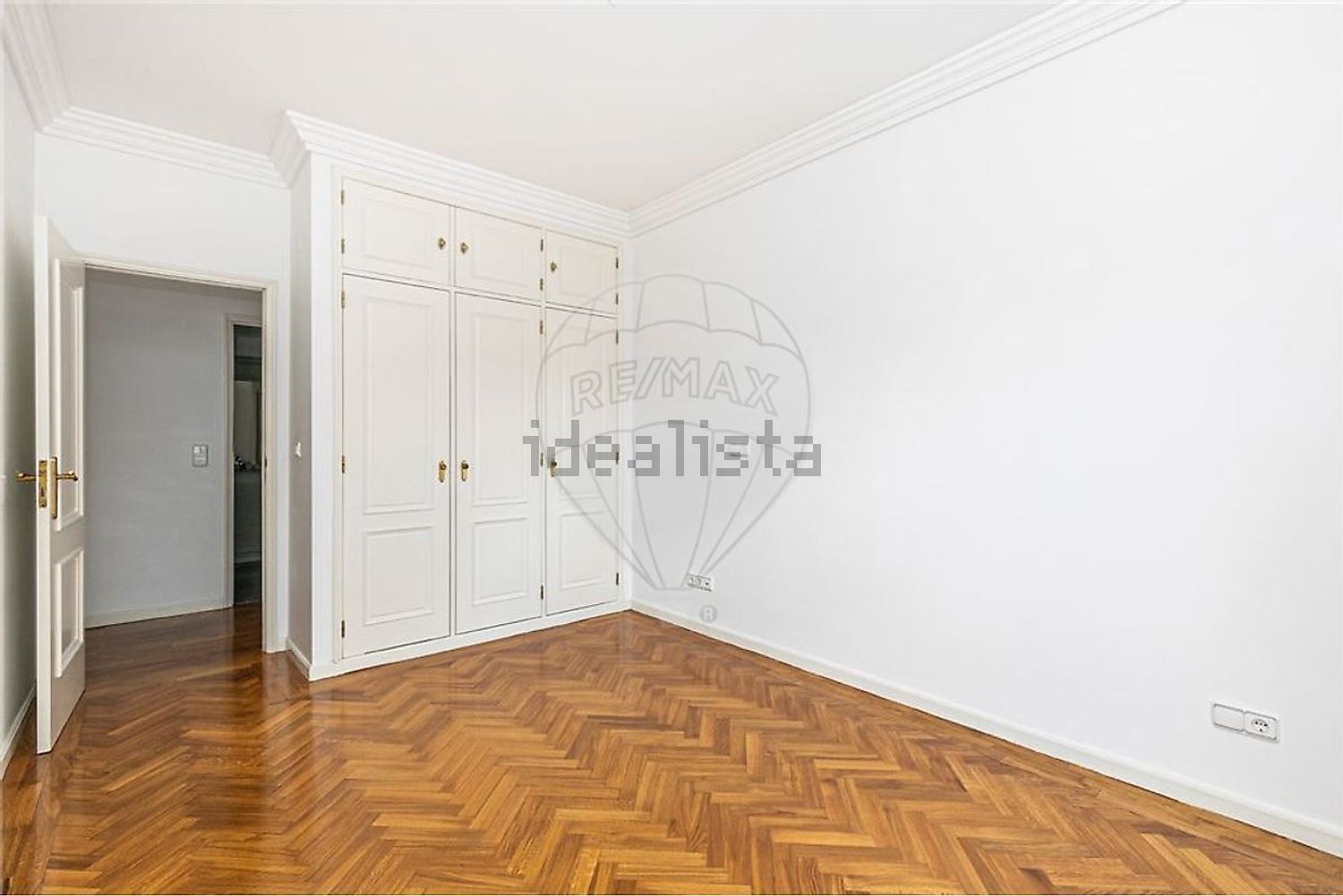 出租公寓 t4在Rua Major Neutel de Abreu - 居住