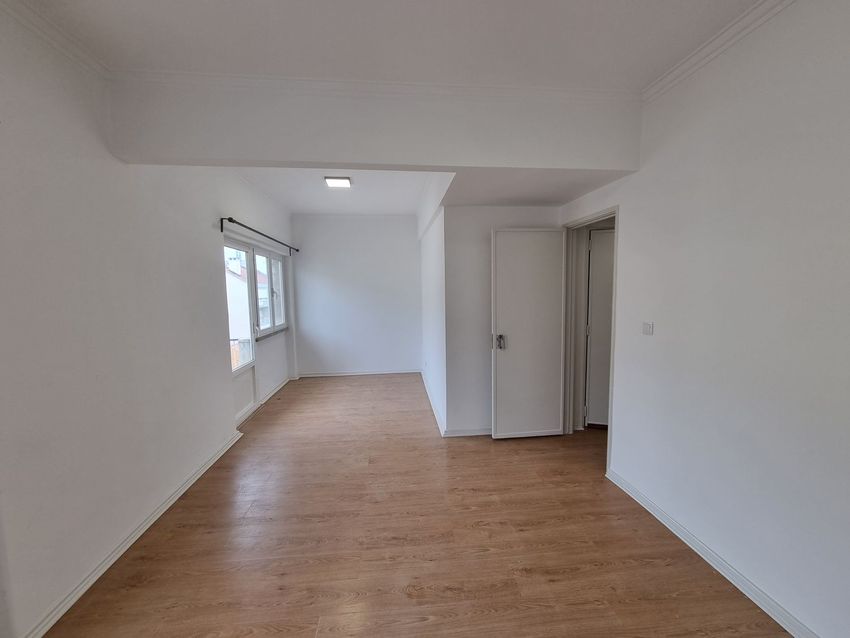 出租公寓 t2在Rua do Vale Formoso de Cima, 103