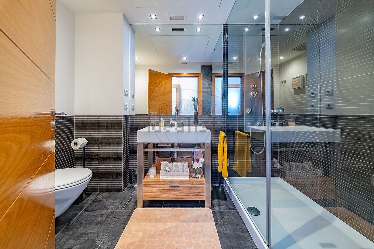 公寓 t3出售在Rua Manuel Teixeira Gomes - 照片