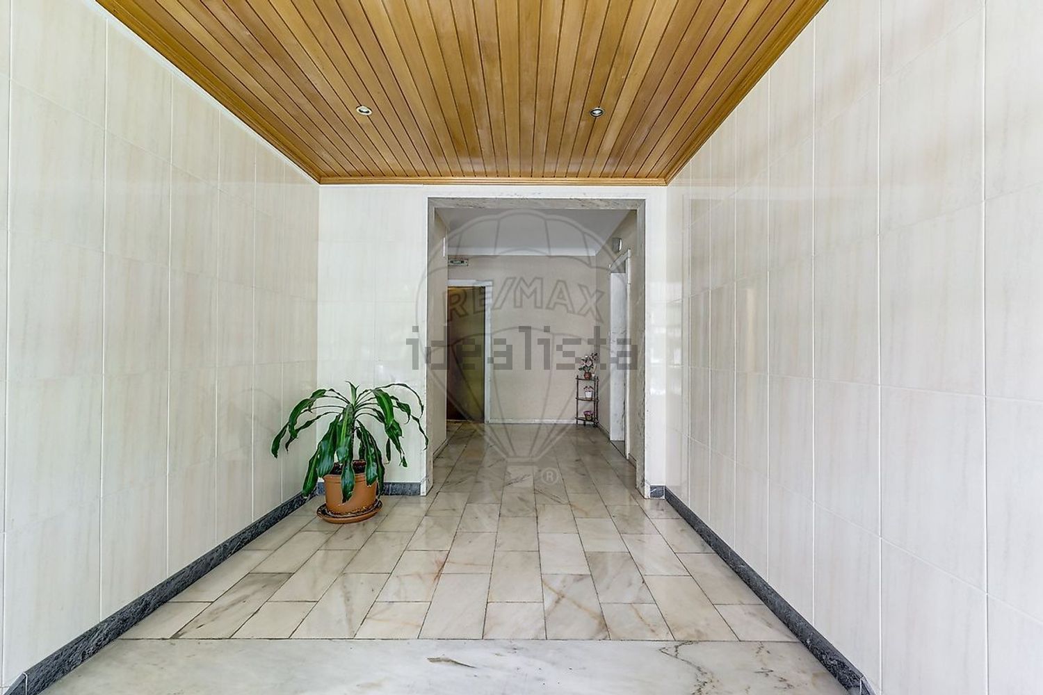 出租公寓 t3在Rua José dos Santos Mateus - 过道