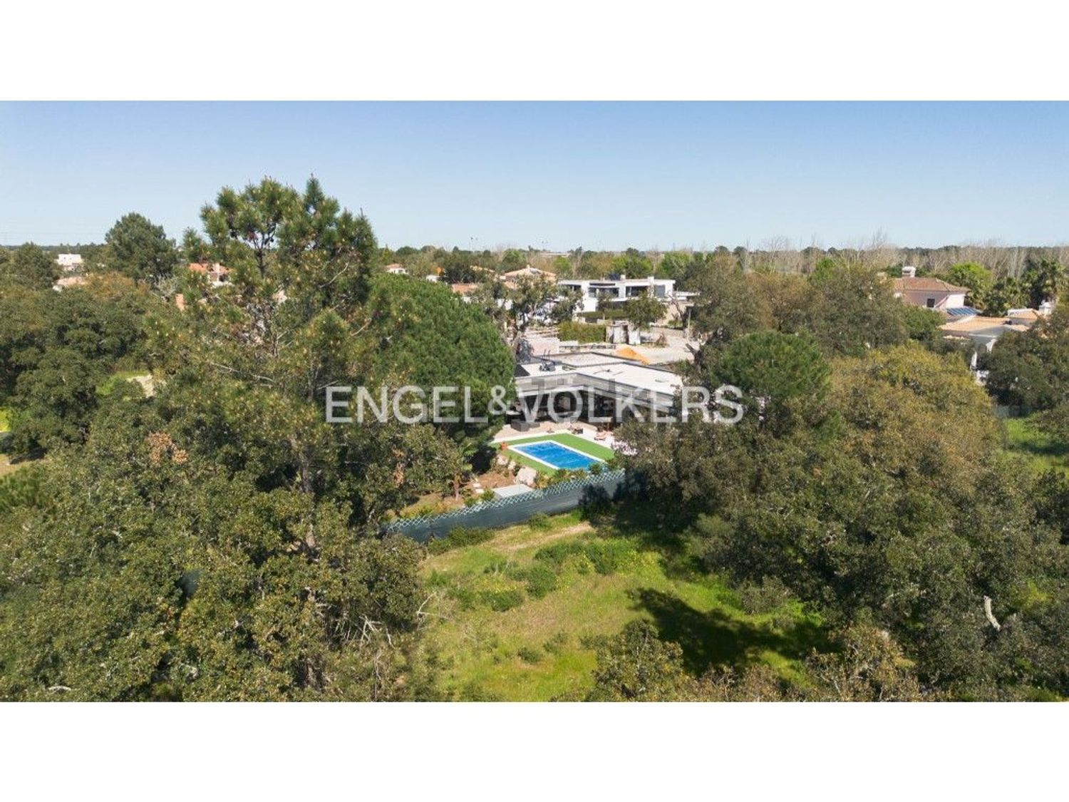 小楼房或独栋别墅出售在Avenida do Montado, 39 - 视线