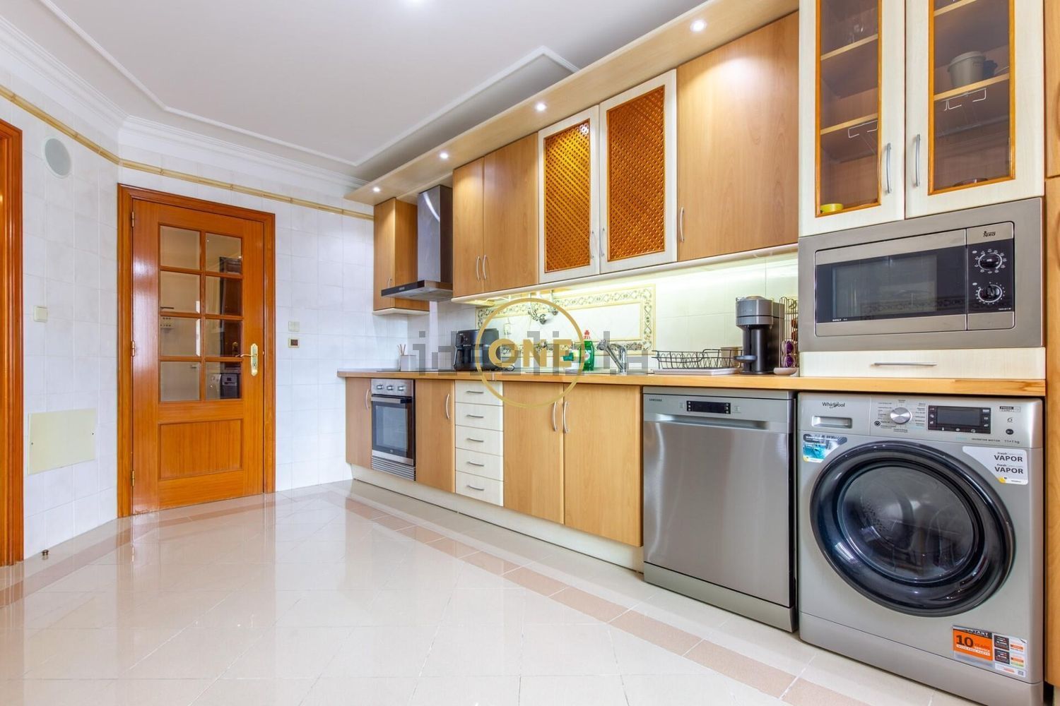 公寓 t1出售在Rua António Garibaldi - 照片