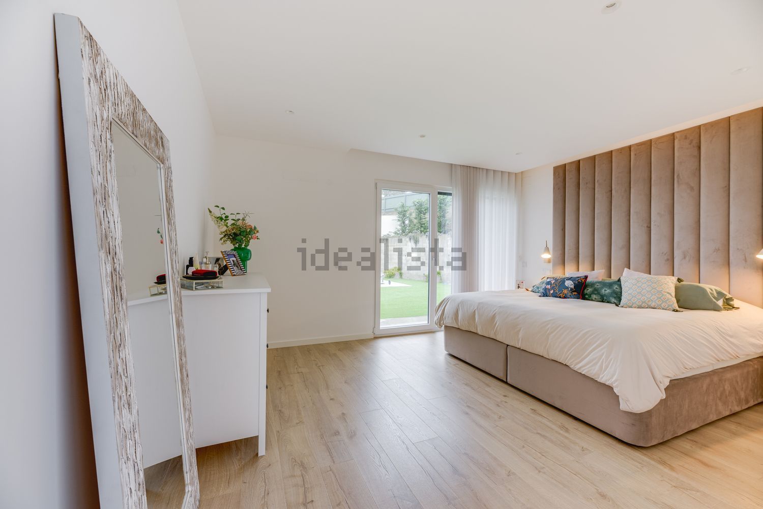 小楼房或独栋别墅出售在Rua da Mandinga s/n - 卧室