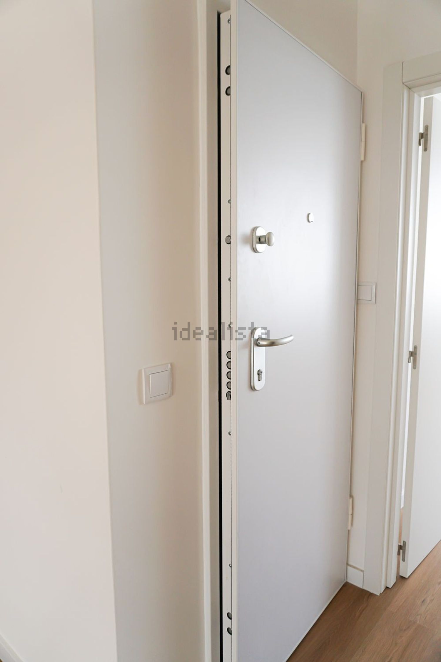 公寓 t1出售在Rua Egas Moniz, 8 - 前厅