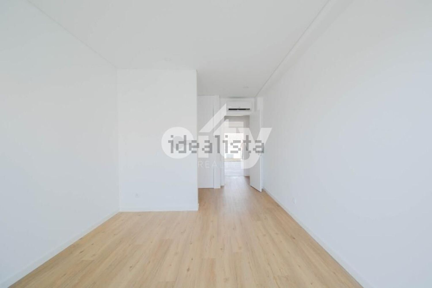 公寓 t3出售在Rua Doutor Sabino Galrão - 照片