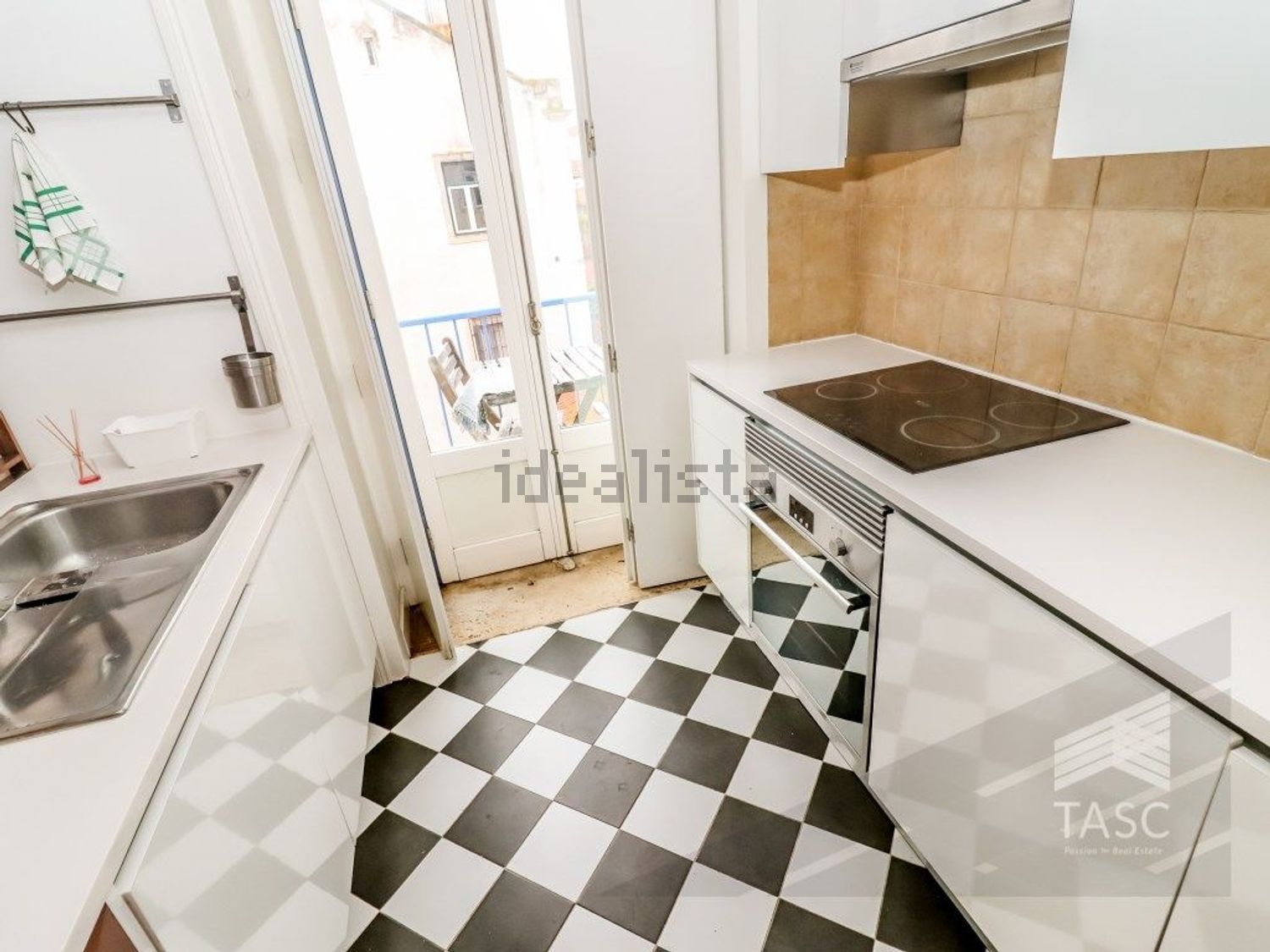 公寓 t3出售在Rua do Paraíso, 28 - 厨房