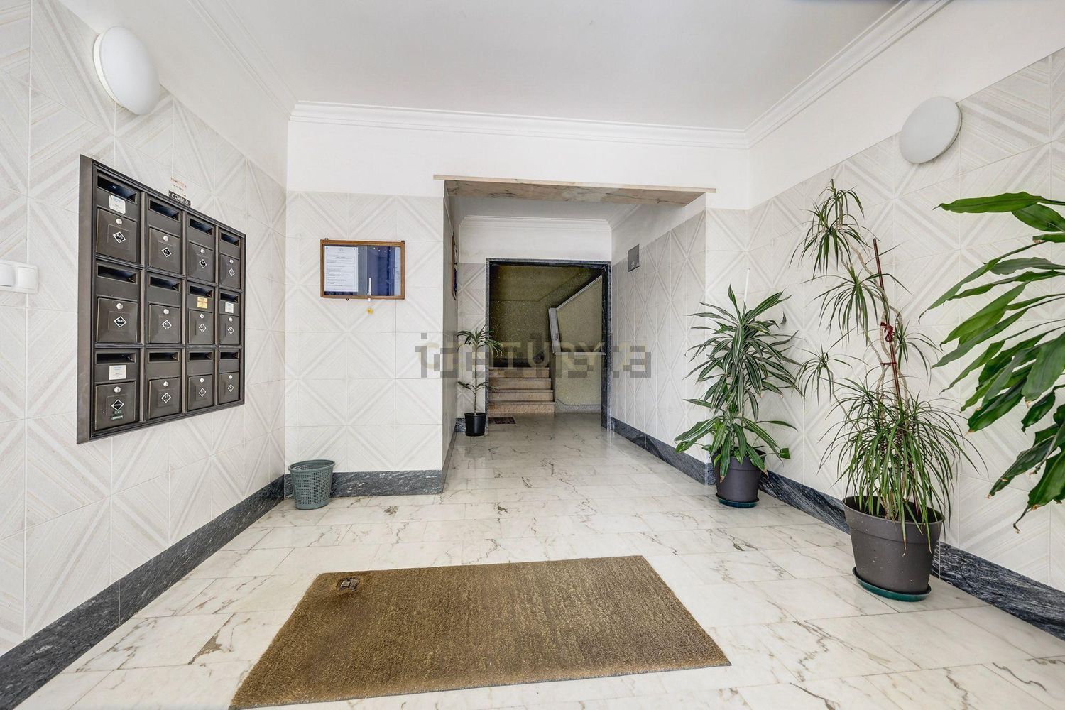 公寓 t3出售在Rua Doutor José Fernandes, 34 C - 过道