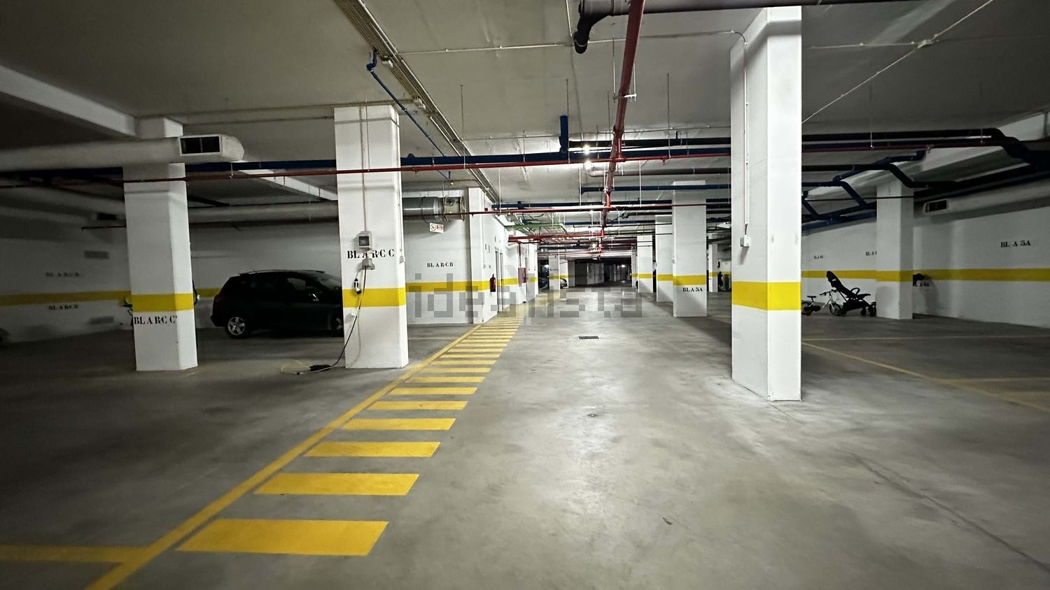 出租公寓 t2在Rua Daciano Costa - 停车位