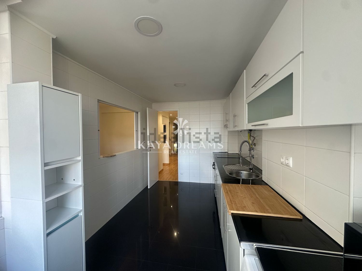 出租公寓 t2在Alto dos Moinhos - 厨房