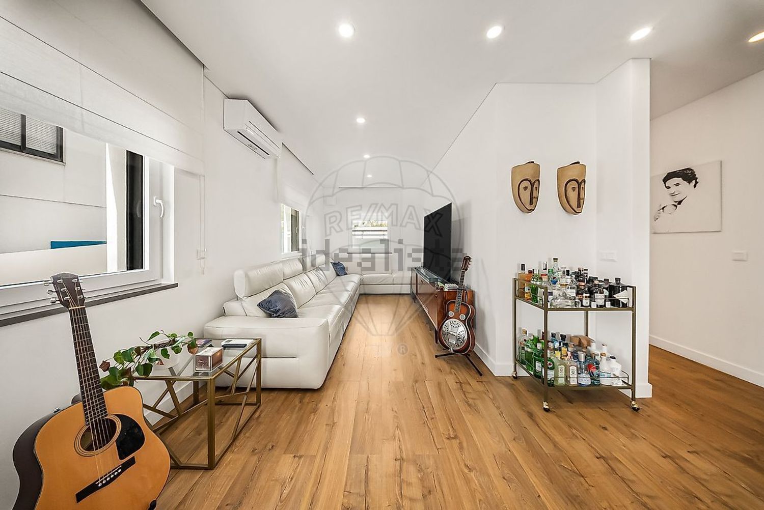 小楼房或独栋别墅出售在Bairro Vila Morena - 客厅