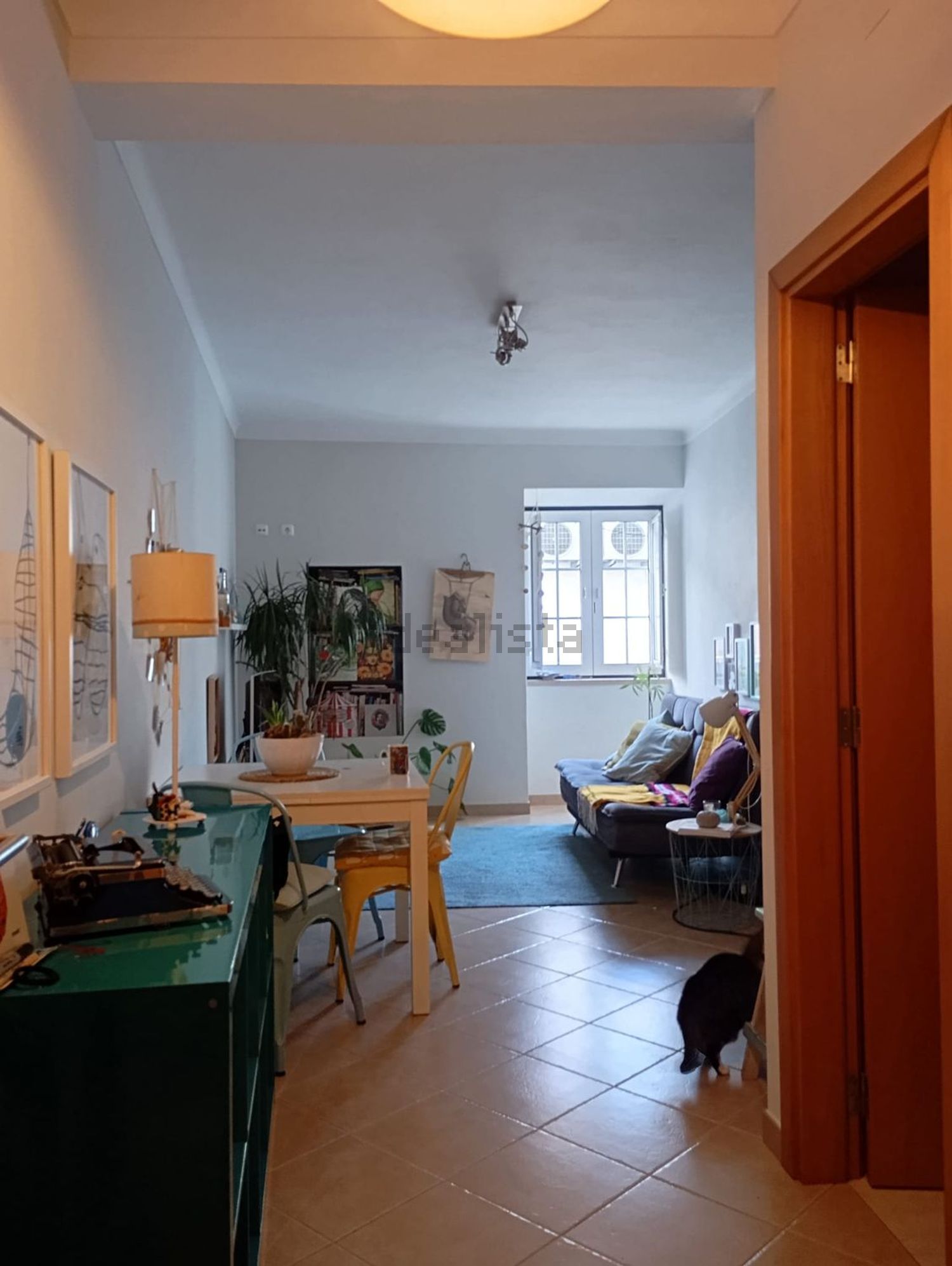 出租公寓 t2在Rua Contra Almirante Jaime Afreixo, 69 - 客厅