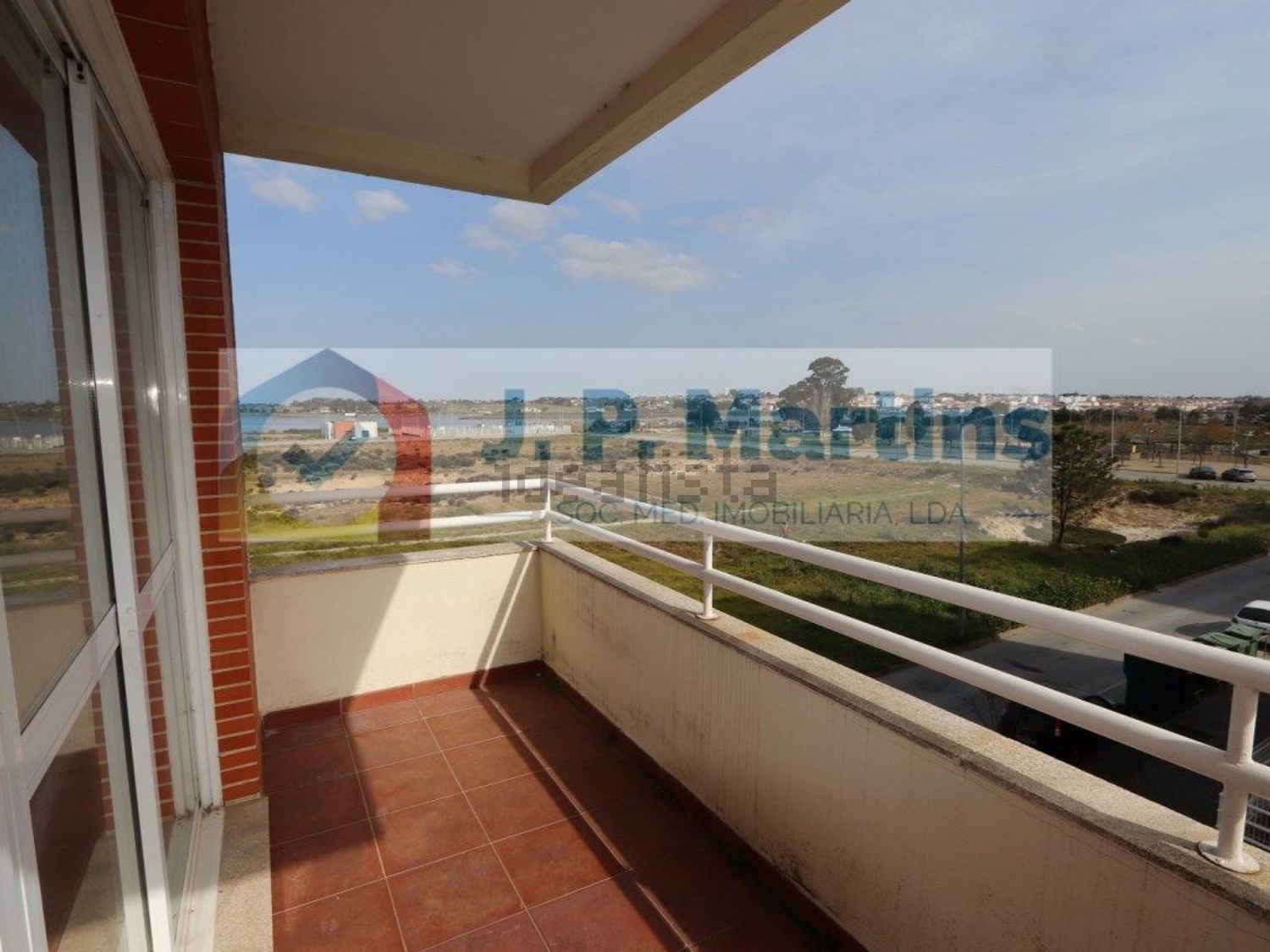 公寓 t3出售在Rua José Vianna da Motta s/n - 阳台