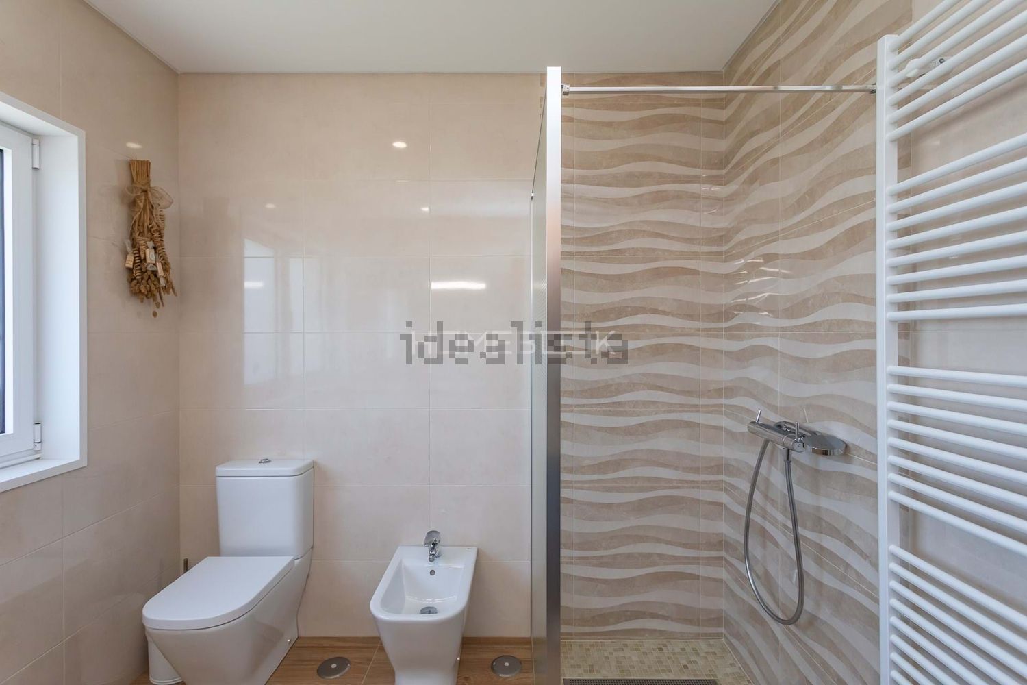 小楼房或别墅出售在Igreja Nova e Cheleiros - 卫生间