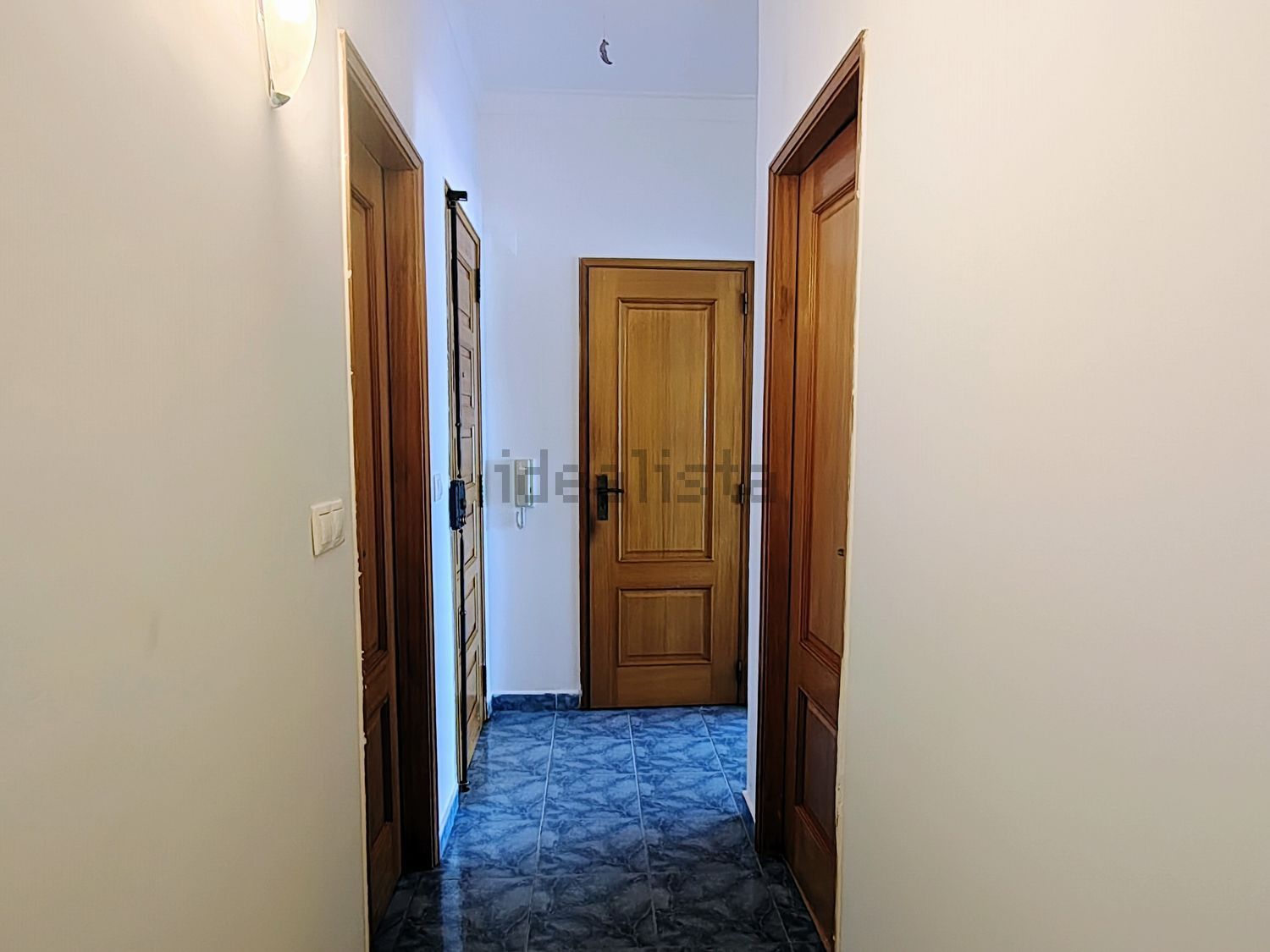 公寓 t1出售在Rua António Sérgio - 过道