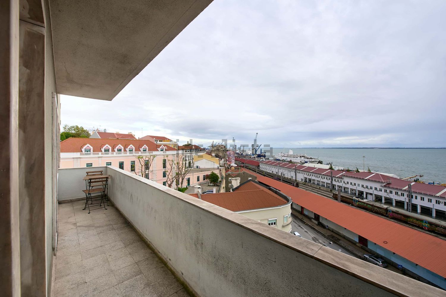 出租房间在Rua Diogo do Couto, 1 - 阳台