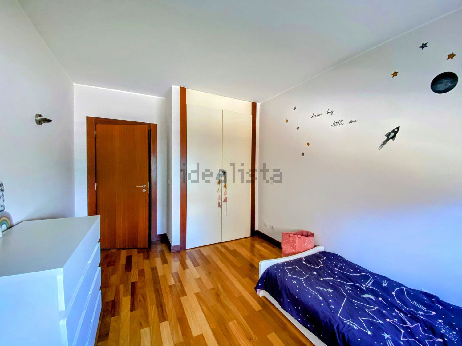 出租公寓 t2在Rua Melo Antunes, 4 - 卧室