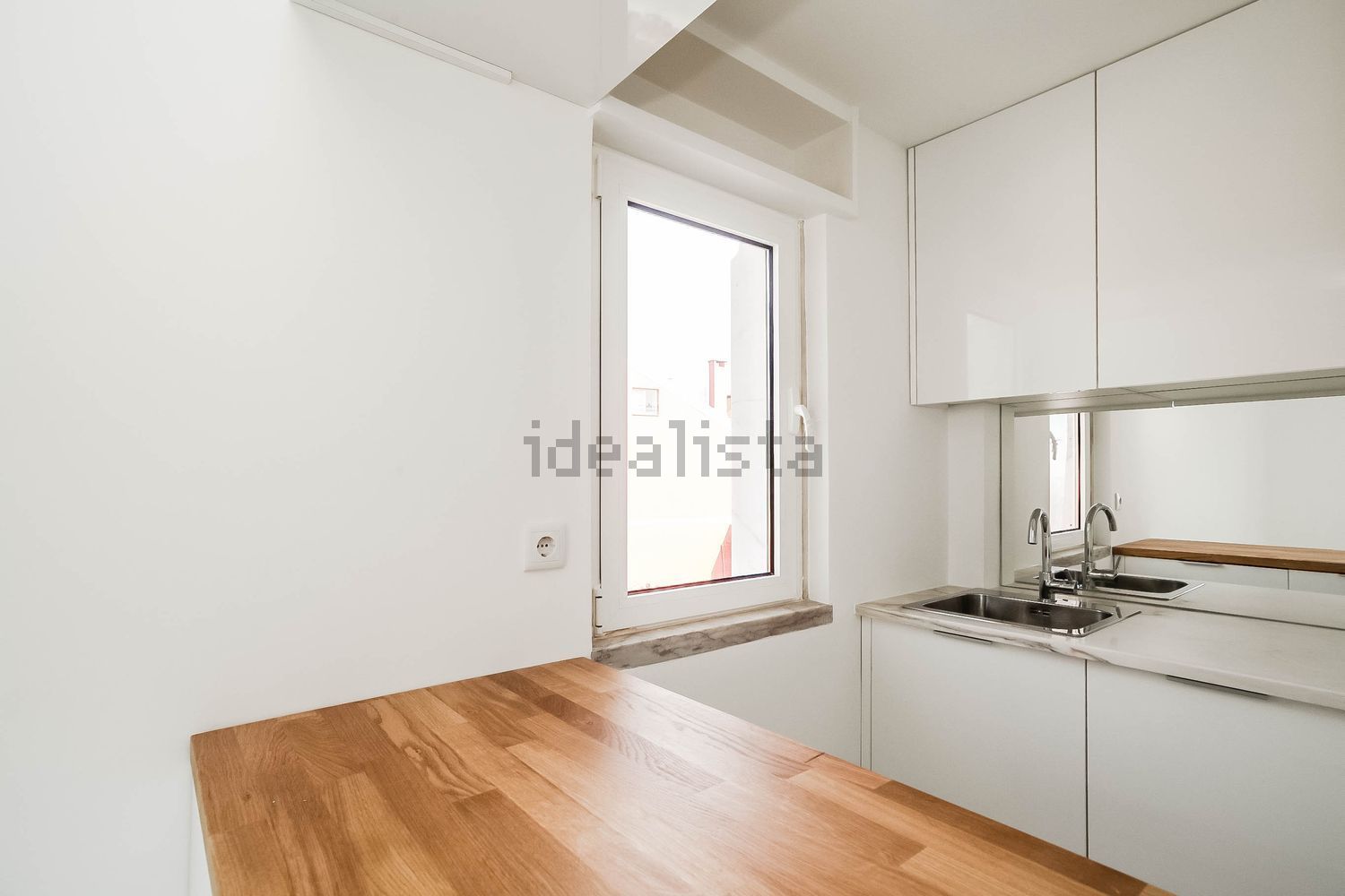 出租公寓 t1在Rua do Monte Leite, 468 - 厨房