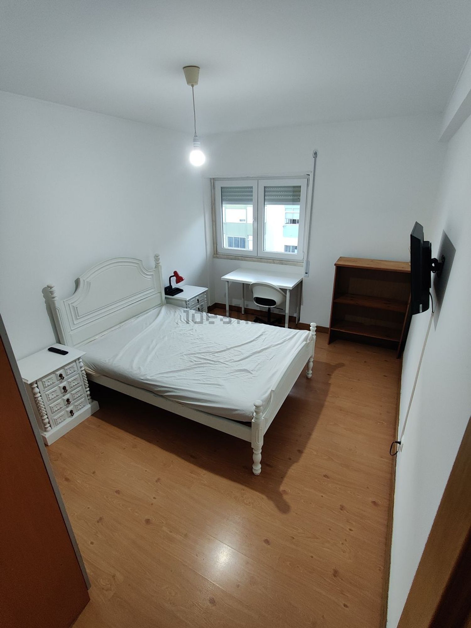 出租房间在Rua Marquês Sá da Bandeira, 3 - 卧室