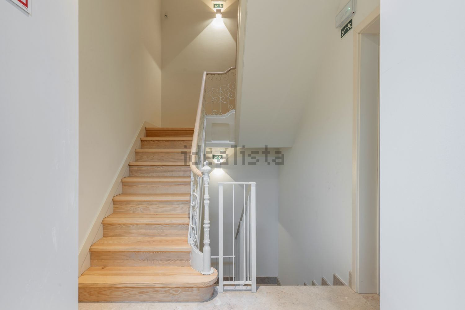 出租公寓 t2在Rua de São Bento, 19 - 详情