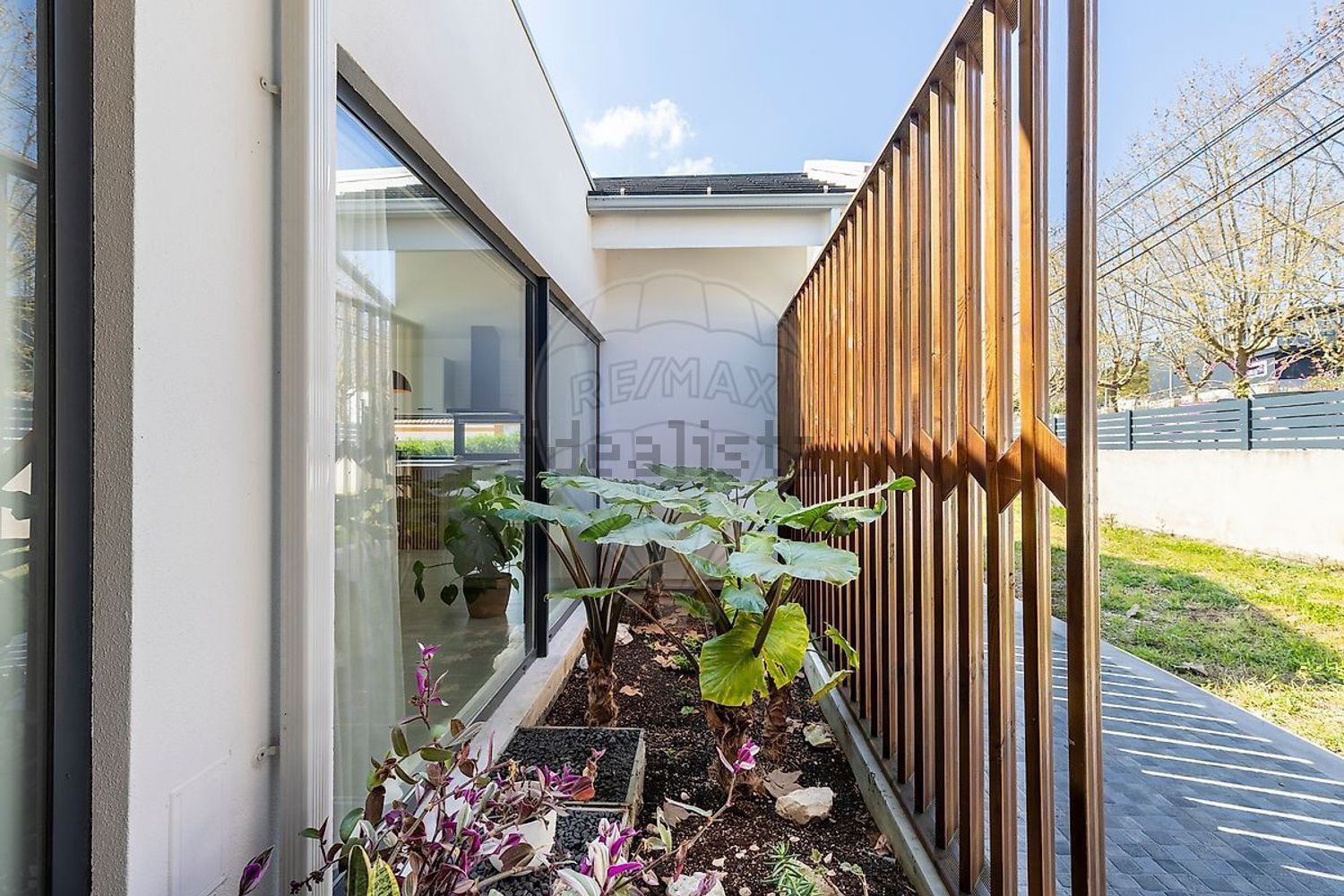 小楼房或独栋别墅出售在Praceta Da Lapa - 阳台