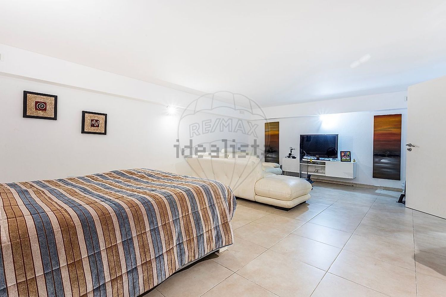 小楼房或独栋别墅出售在Largo do Juncalinho - 卧室