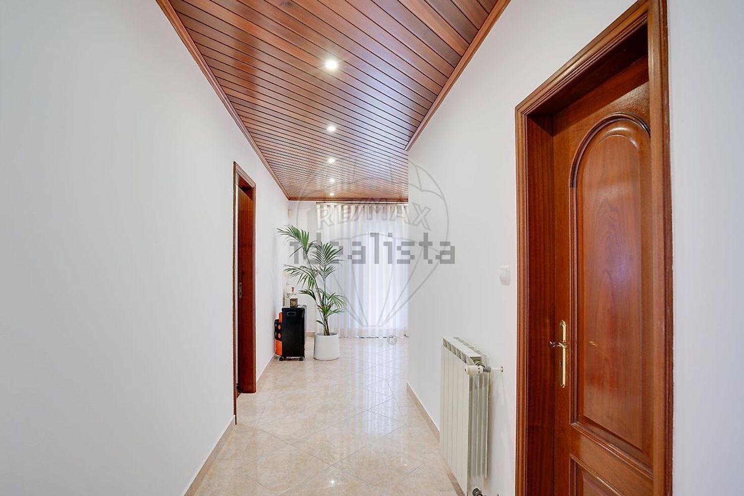 小楼房或独栋别墅出售在Rua Alberto Nobre Gusmão Martins Caro - 过道