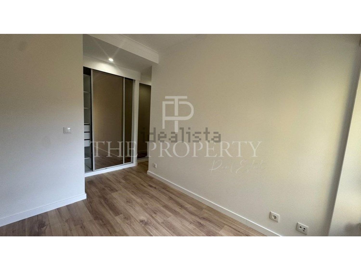 公寓 t3出售在Avenida Arsenal do Alfeite - 居住