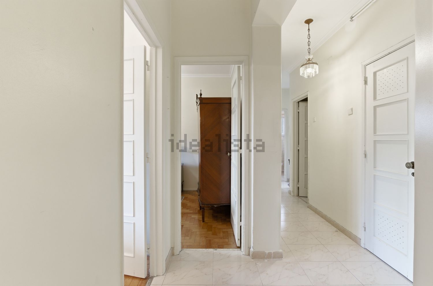 公寓 t3出售在Estrada da Luz, 118 - 过道