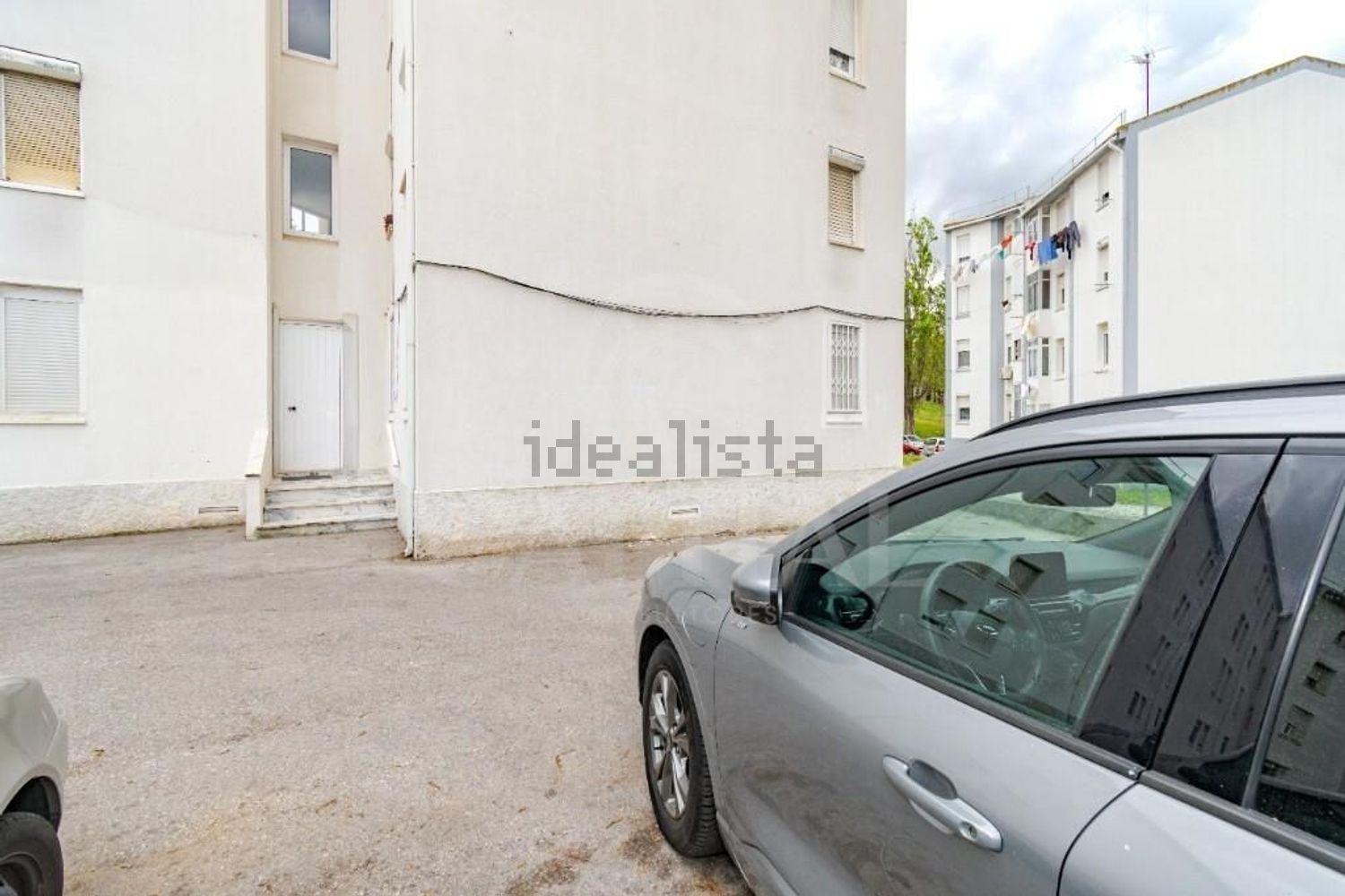 公寓 t4出售在Rua Almada Negreiros s/n - 停车位